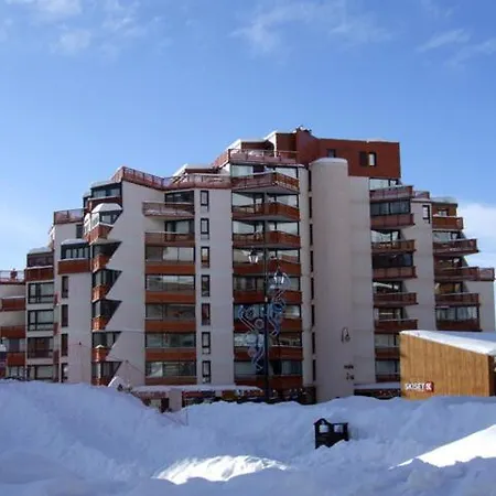 Apartment Trois Vallees - Spacieux Pour 5 Pers. Avec Belle Vue Mae-7519 *
