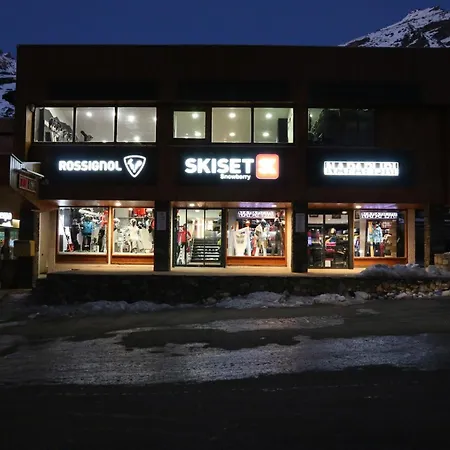 Appartement Résidence Trois Vallees - Spacieux Pour 5 Pers. Avec Belle Vue Mae-7519 *